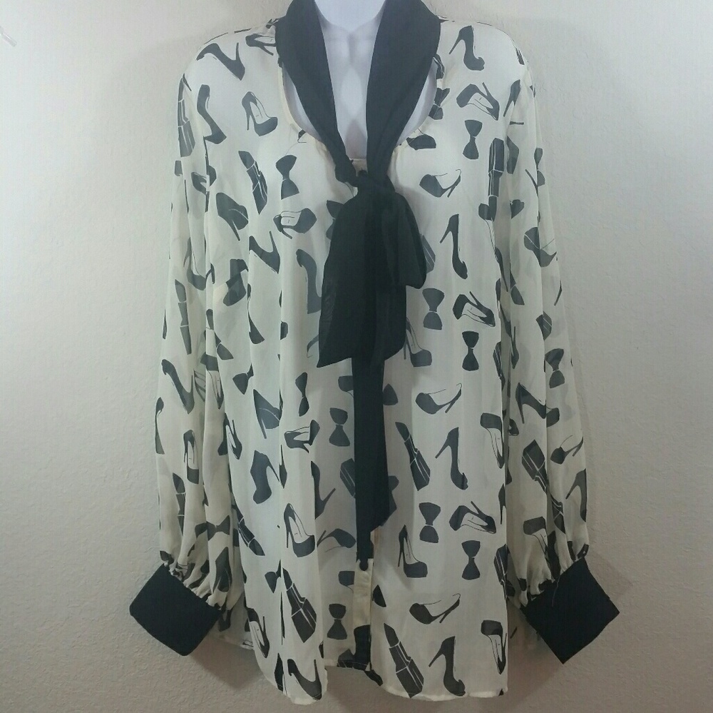 Kardashian Long Sleeve Button Down Top 18W